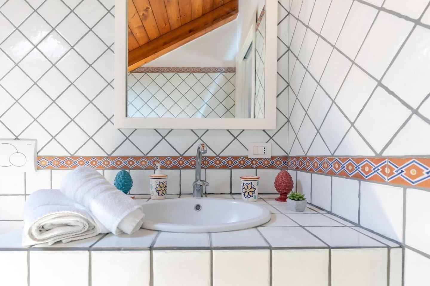 Sorrento Realty Holidays Pinnidys House 外观 照片