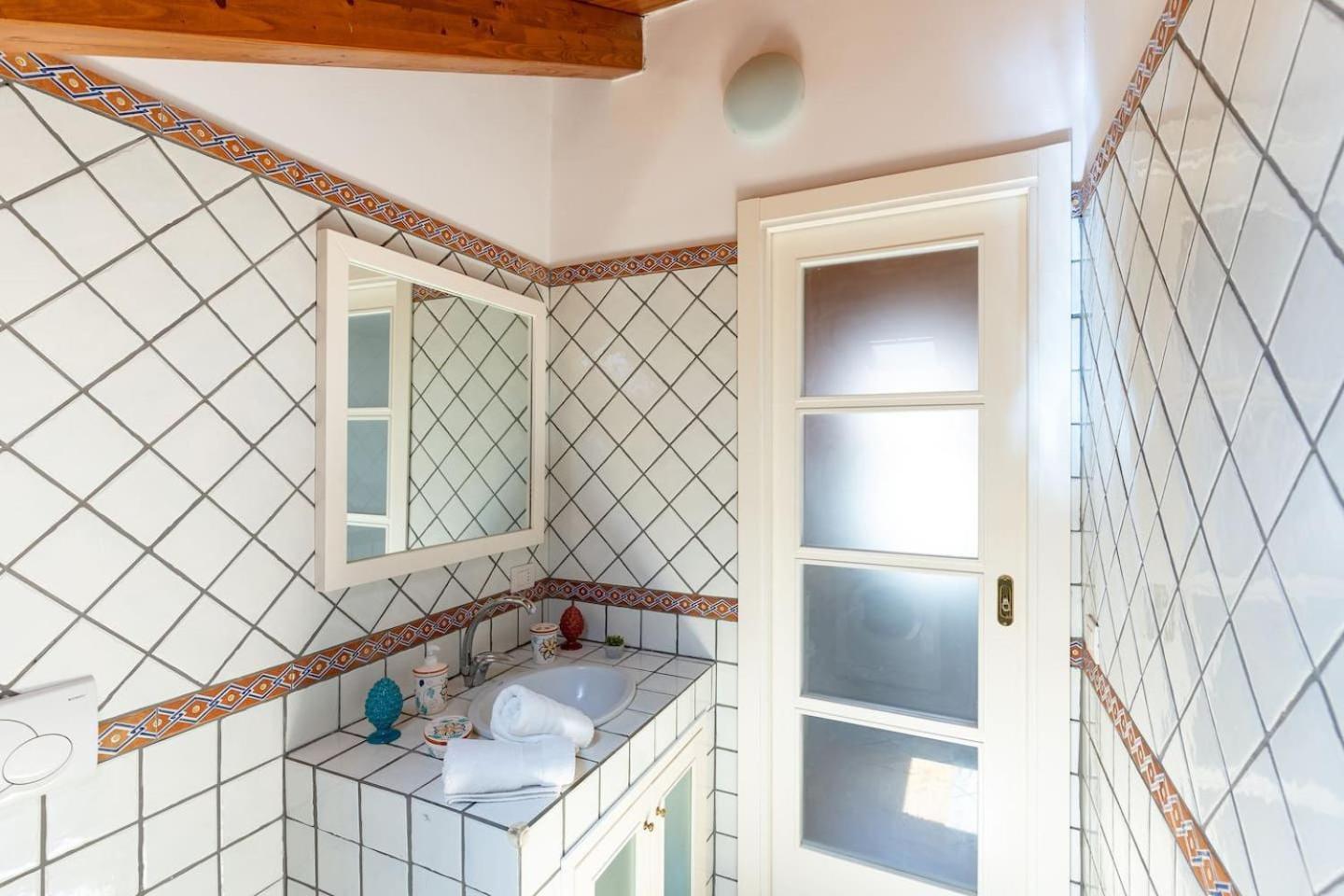 Sorrento Realty Holidays Pinnidys House 外观 照片
